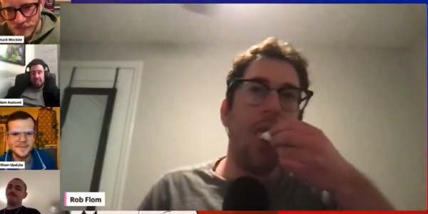 开云下载-信守承诺！球迷直播吃推文：曾放话快船若打出15胜3负他就这么干