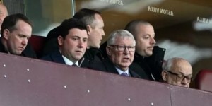 青年足总杯半决赛维拉击败曼联，弗格森爵士、拉什福德现场观战